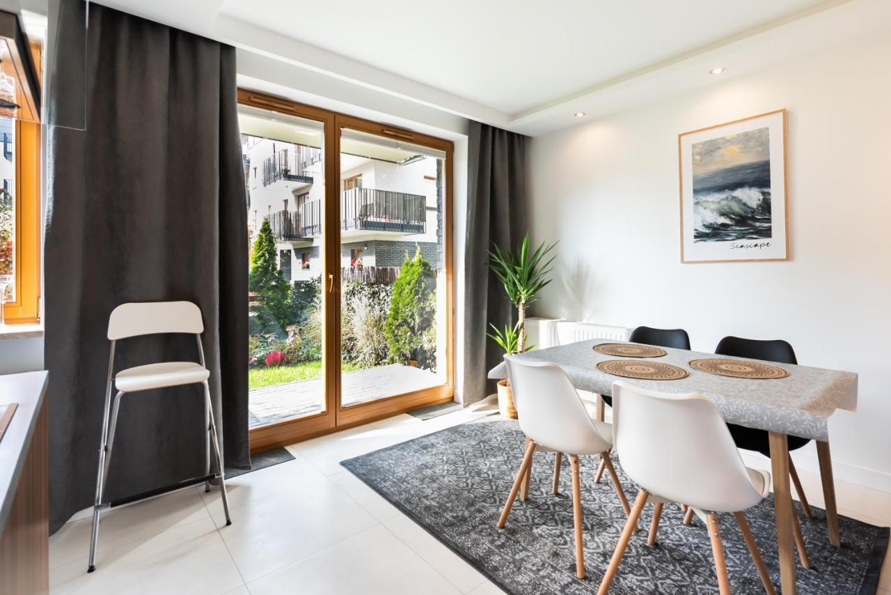 Apartment Bluszczanska Modern Urban